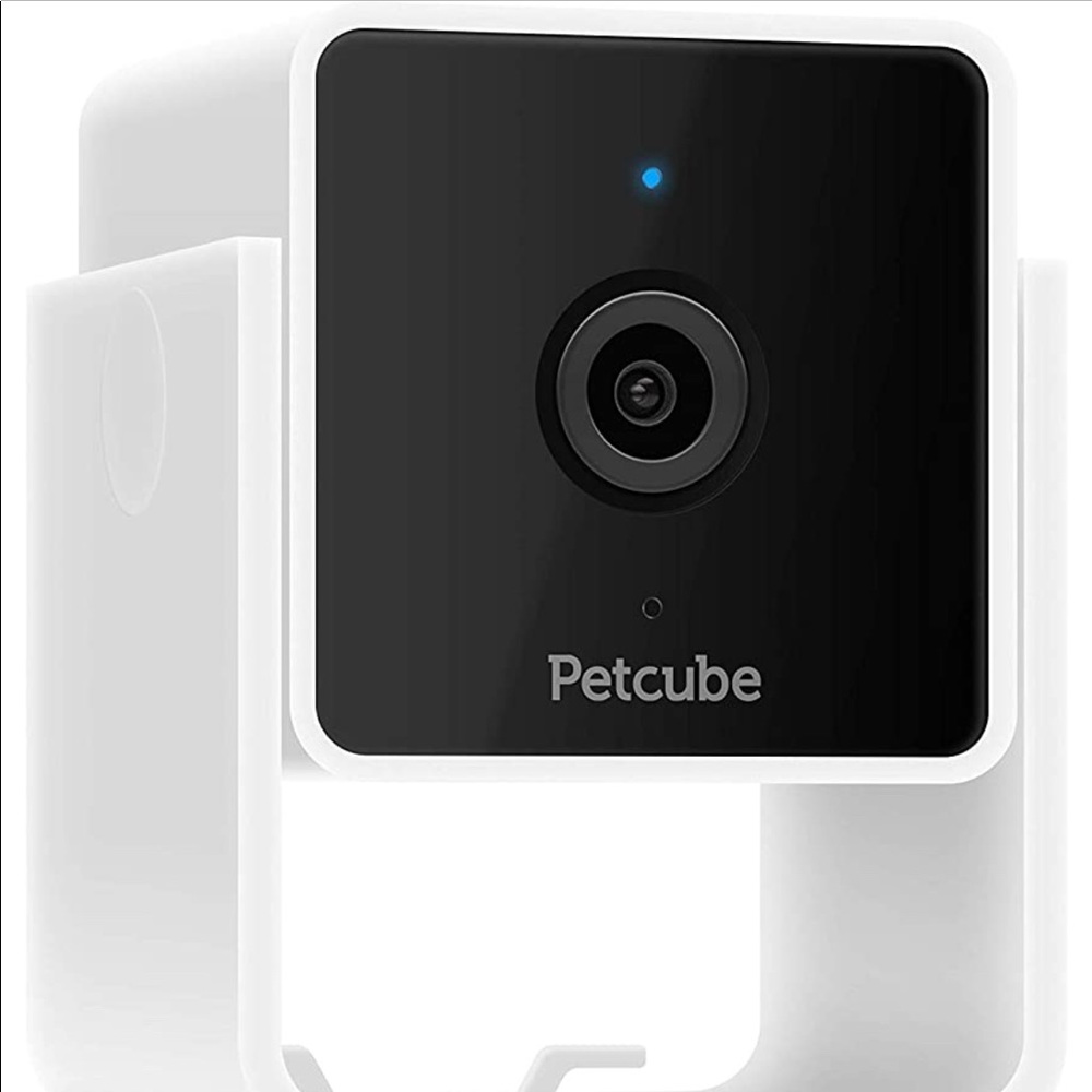 *NWB* Pet Cube Camera - Pet Monitoring Camera. Brand new in box.